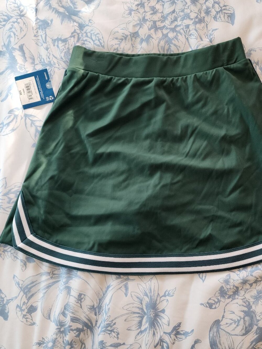 Arizona Jean Co. Trekking Green Athletic Skort – Size Small (Juniors)
